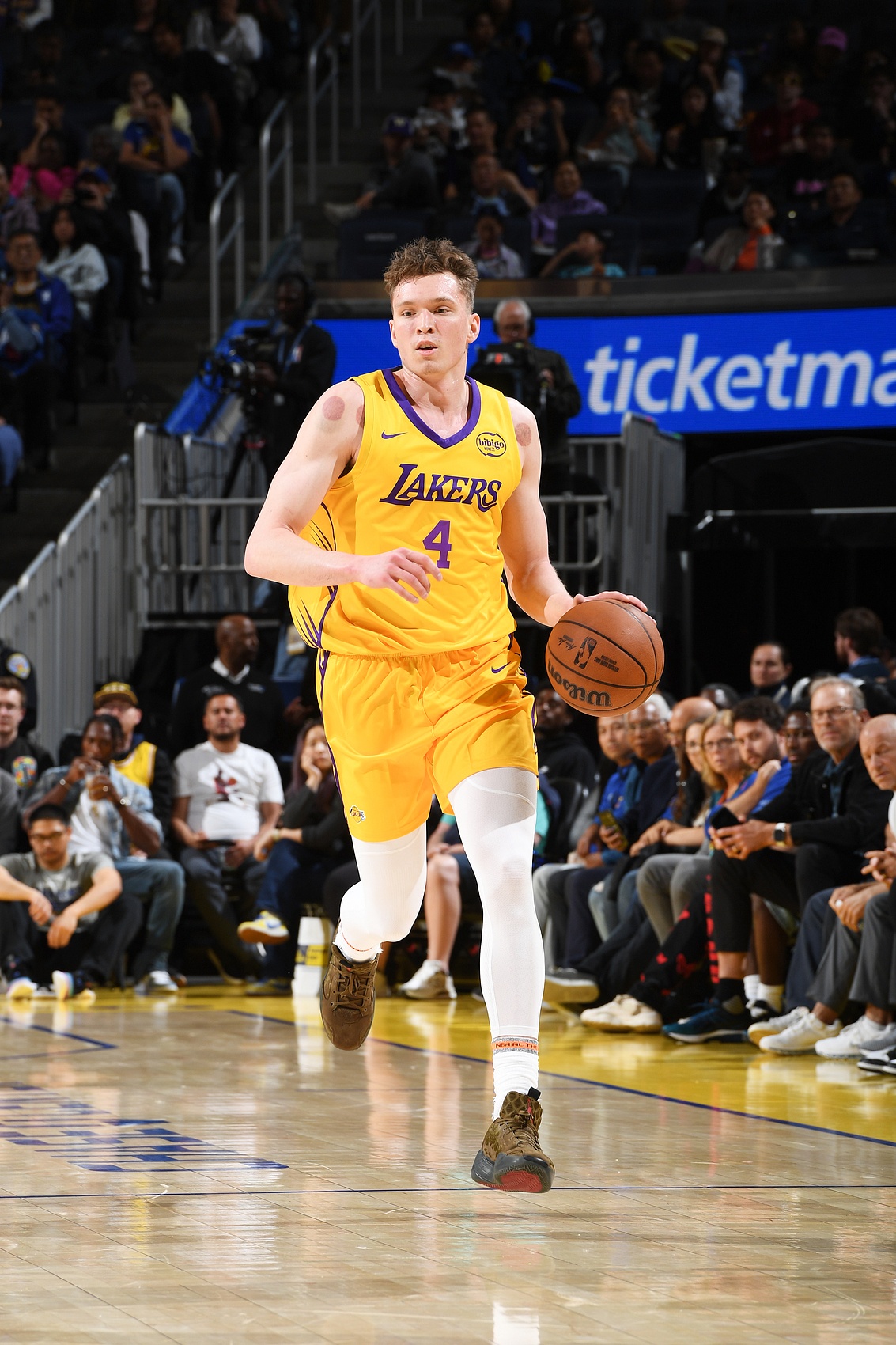 世俱杯投注-湖记透露评估团队对克内克特关注有限 夏季联赛表现未获重点考察