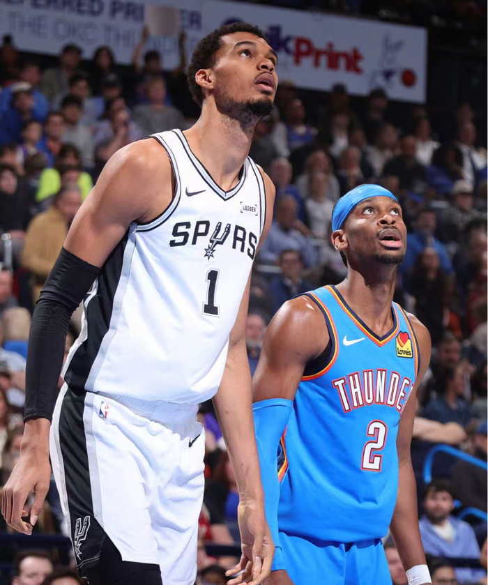 世俱杯下注-雷霆复仇马刺拒绝四杀！亚历山大34+5+5 文班亚马17+7吞里程悲|霍姆格伦|俄克拉荷马雷霆队|圣安东尼奥马刺队|谢伊·吉尔杰斯-亚历山大|篮板_新浪体育_新浪新闻