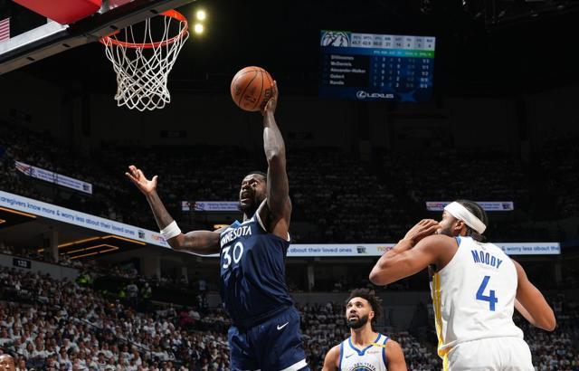 世俱杯赔率-比唐斯更便宜还更硬！兰德尔化身冲冠利器扎心勇士